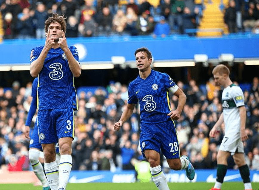 关于哈斯车队绝杀索伯车队，阿隆索带队取胜的信息