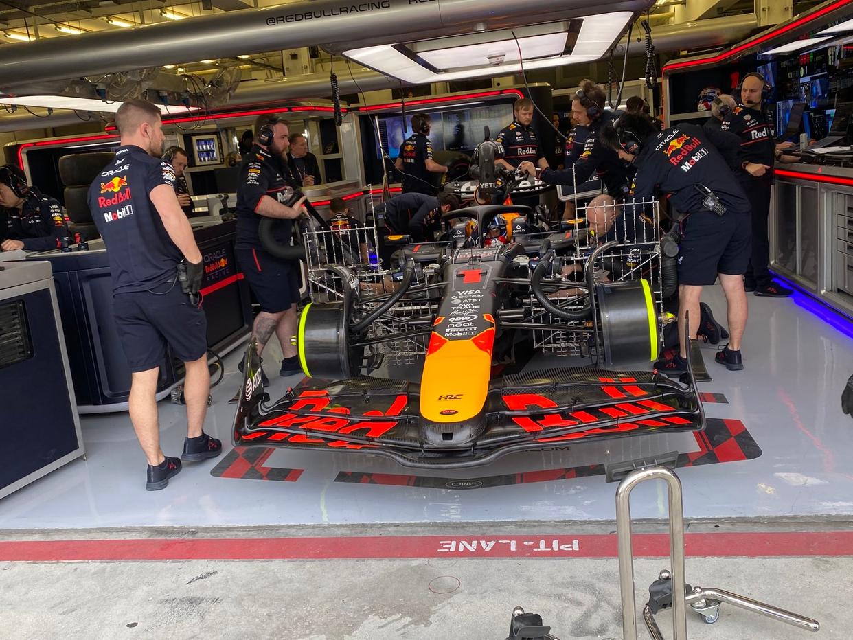 威廉姆斯碾压迈凯伦，勒克莱尔统治全场