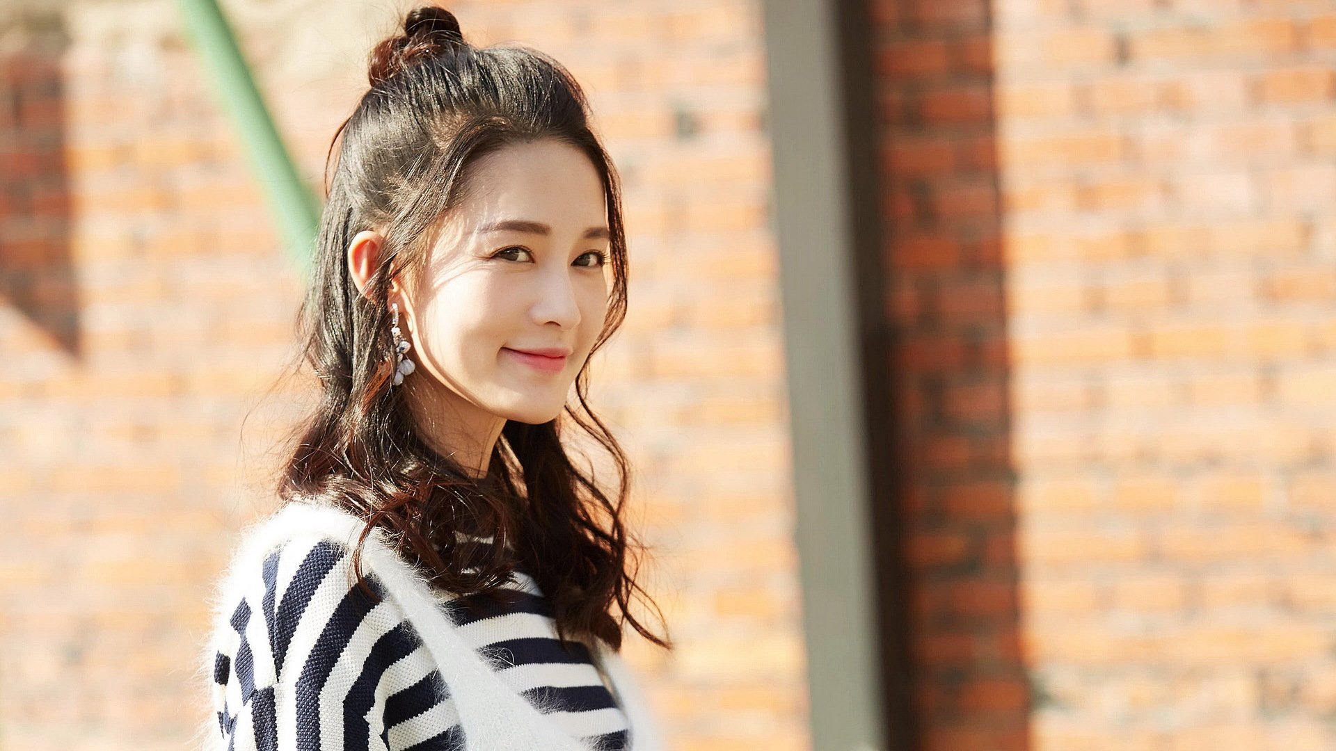 双城记,当文班亚马遇见东方智慧—深圳队的篮球哲学与独行侠的反思