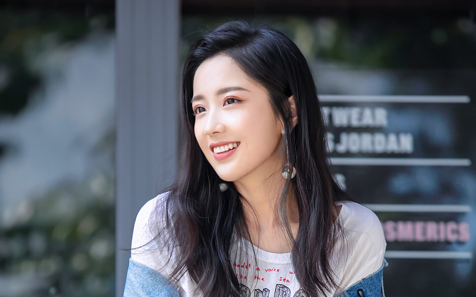 时间差制胜！湾区连线激活内线风暴，武切维奇狂砍33+21助深圳力克雄鹿