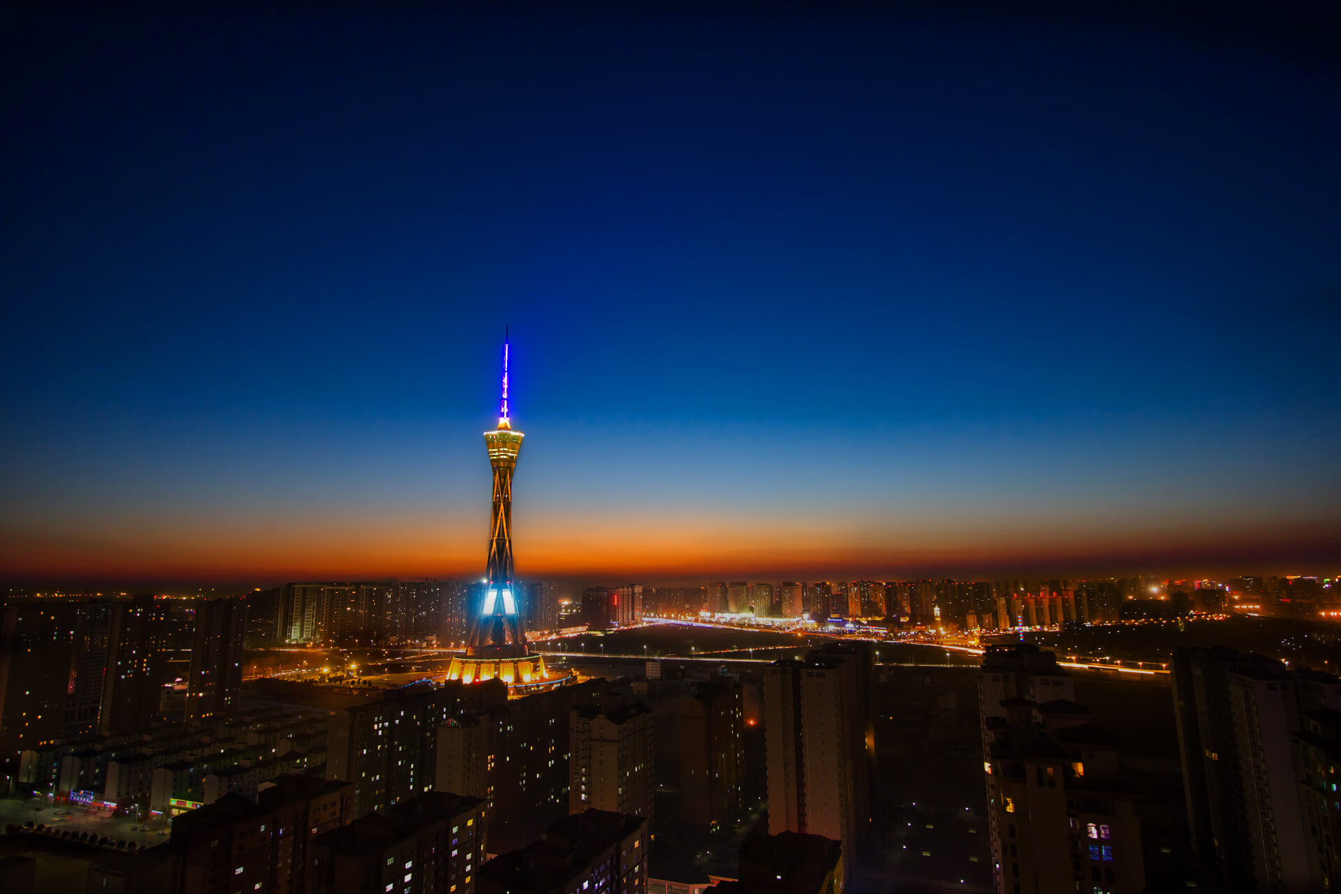 阿圭罗王者归来，曼城轻取丹麦，世界排名争夺战中的绝对主宰