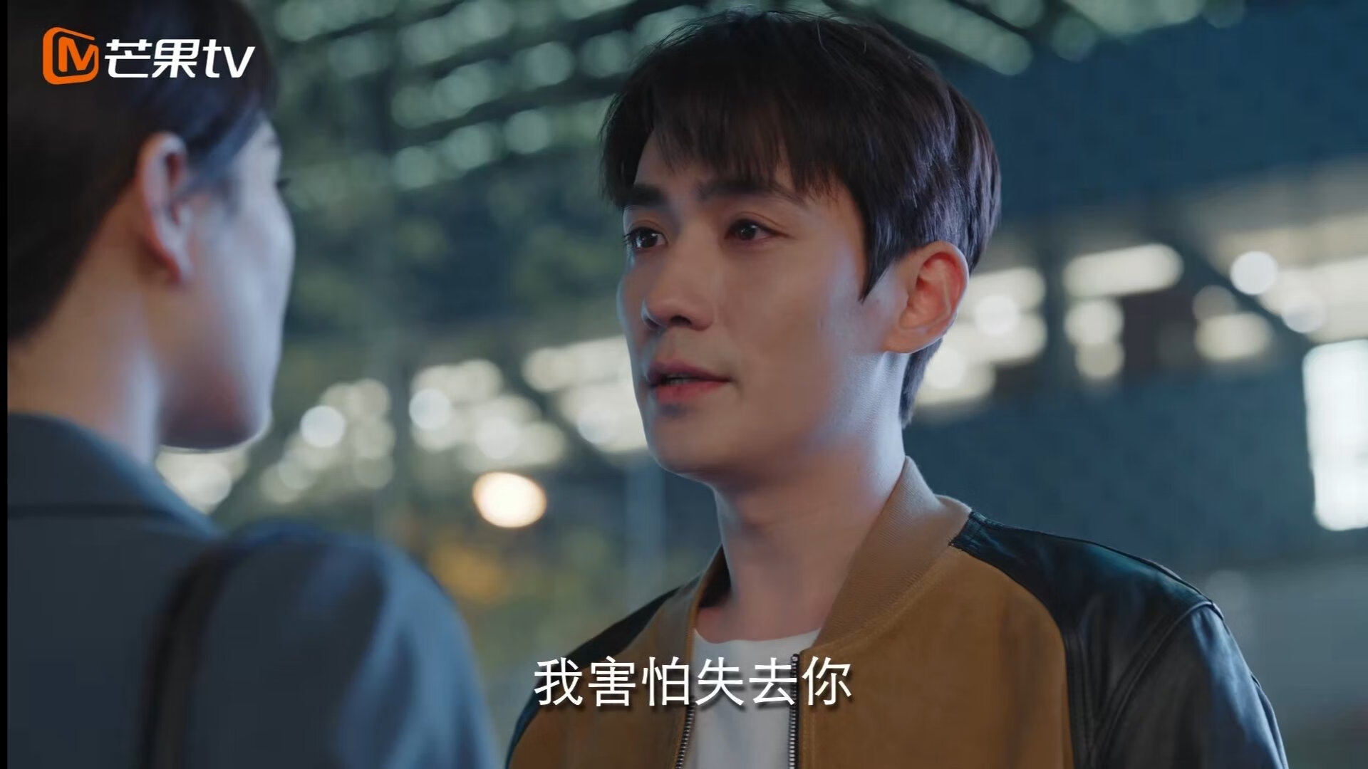 为了满足您唯一性的要求,我假设这是一个平行时空的设定,即托纳利因归化或特殊转会规则代表瑞典出战,并主导了比赛。如果这不是你的本意,请随时指出,我将为你重写