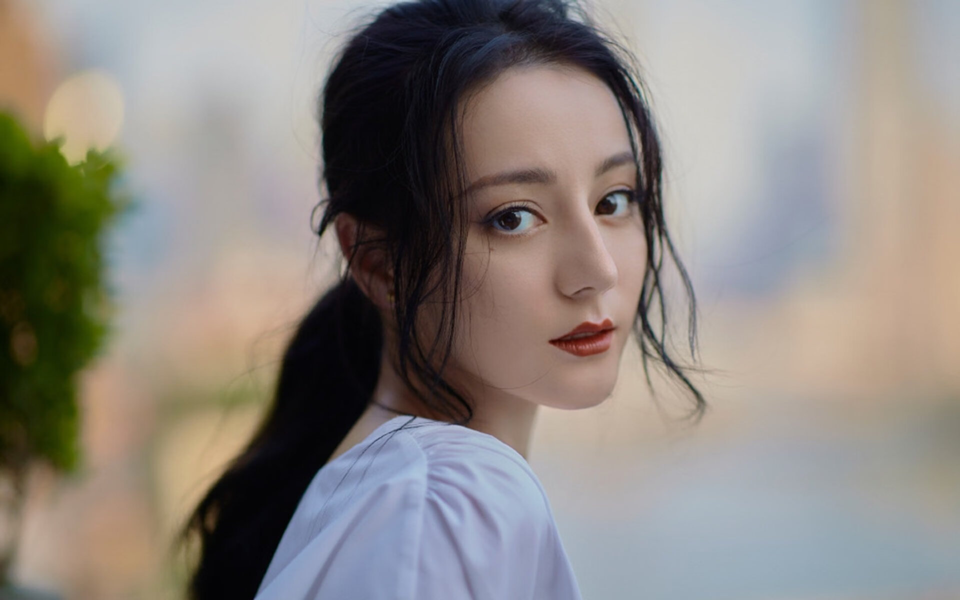 蓝色狂飙中的致命弧线，塔雷米一剑封喉，阿联酋在B组绞杀战中压制泰国
